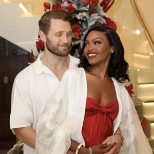 Meet your Posher, Mine